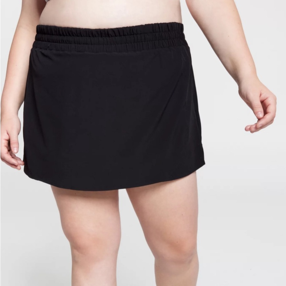 Mid Rise Infinity Skort